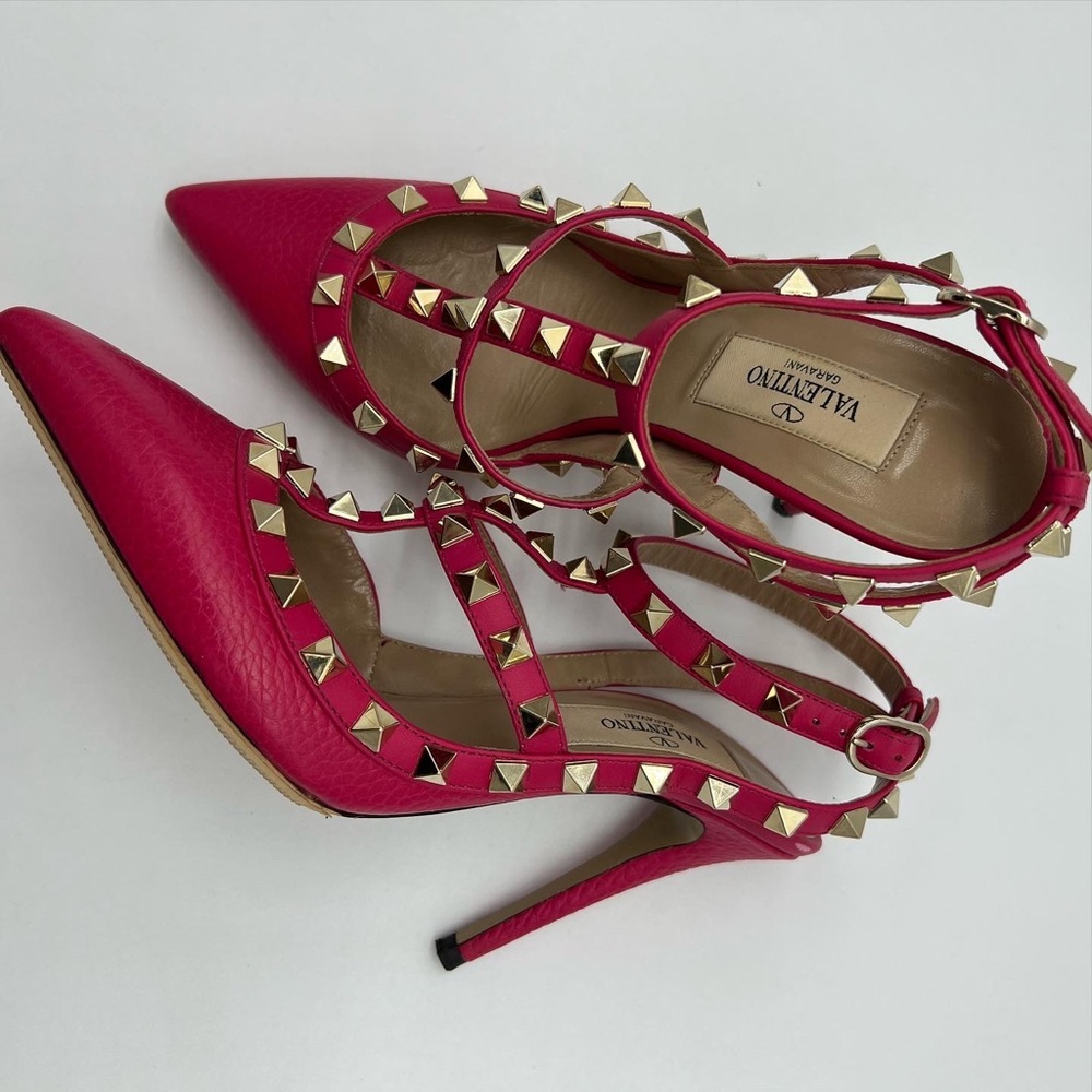Authentic Valentino Garavani rockstud T- Strap heels